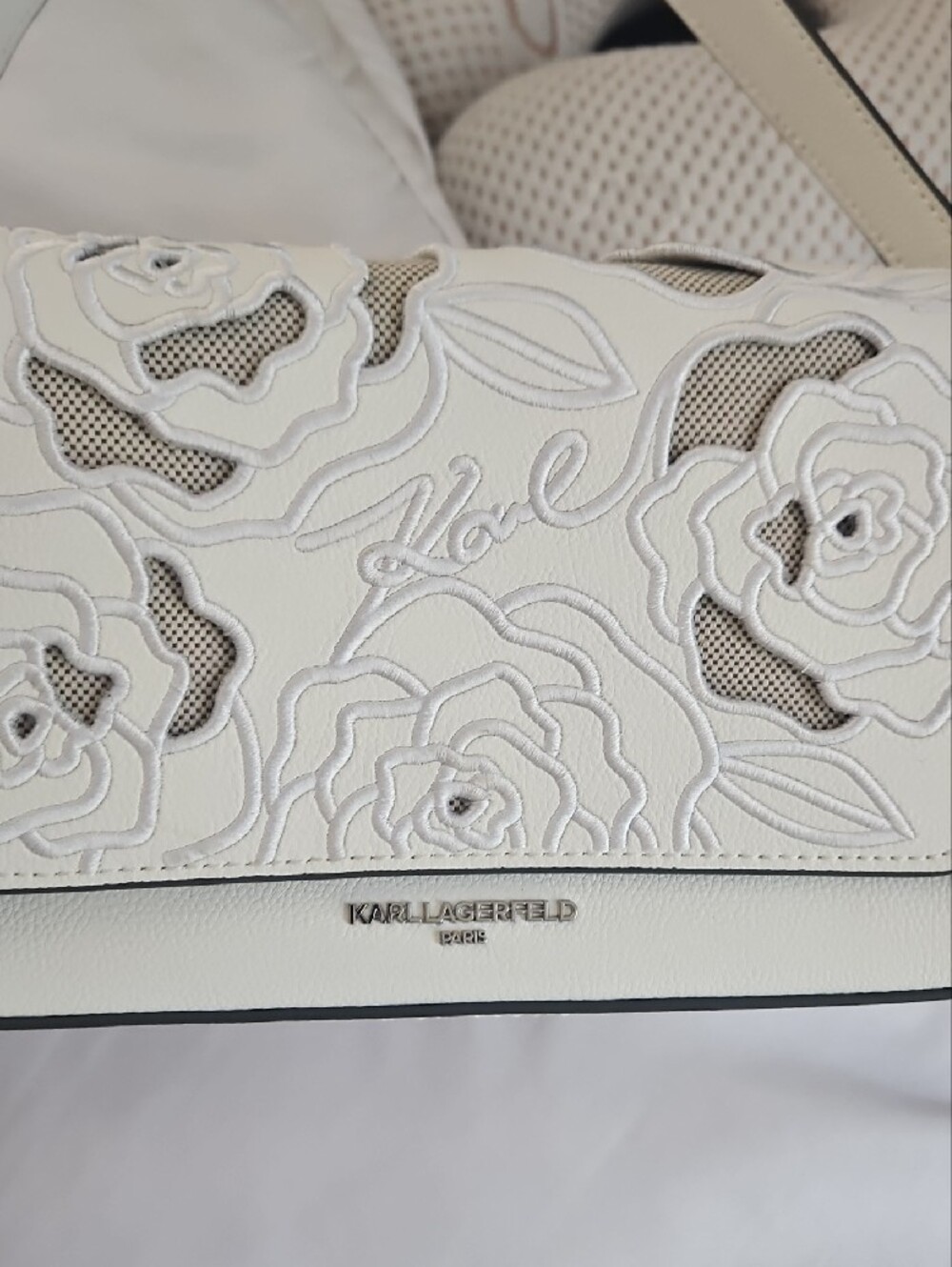 Karl Lagerfeld White Floral Cutout Shoulder Bag - Picture 5 of 6
